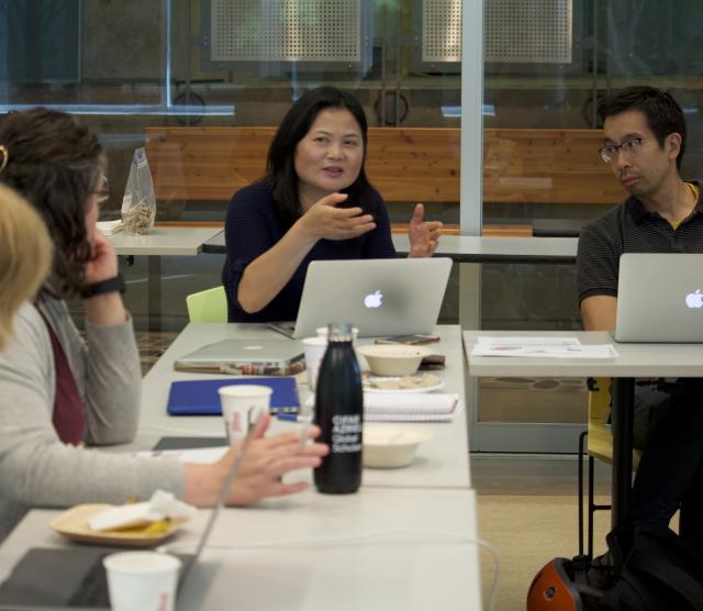 Dr. Guofang Li in Discussion